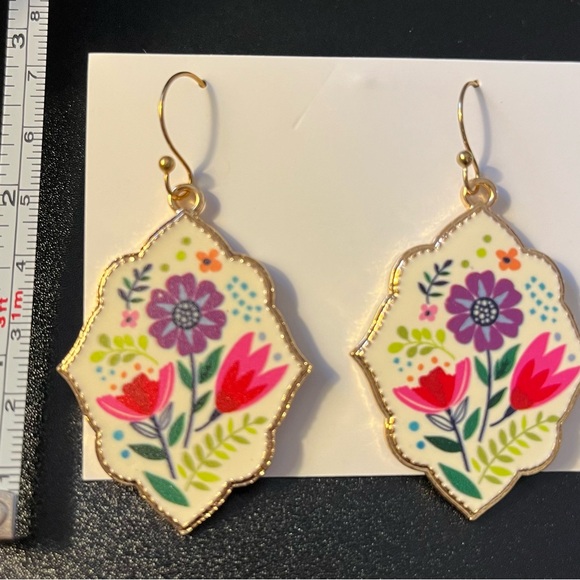 Spring Flower Earrings - Picture 3 of 6